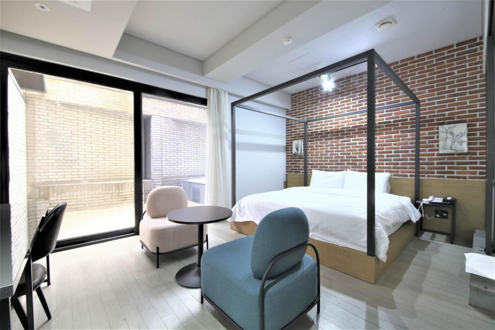 Seomyeon Hound Hotel 1St Street Ciudad Metropolitana de Ciudad Metropolitana de Busan Exterior foto